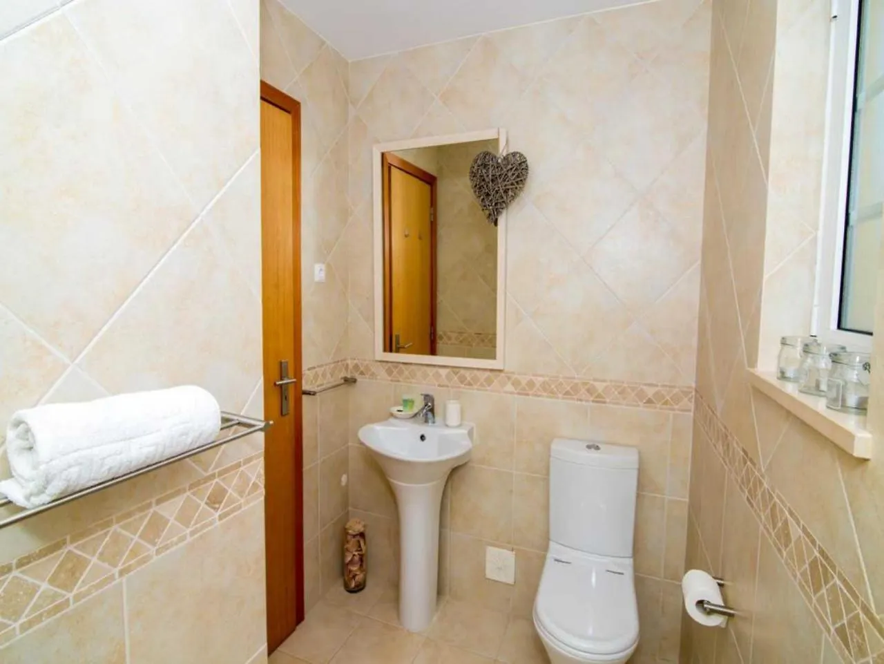 Apartment D02 - Heaven Golf Villa Lagos
